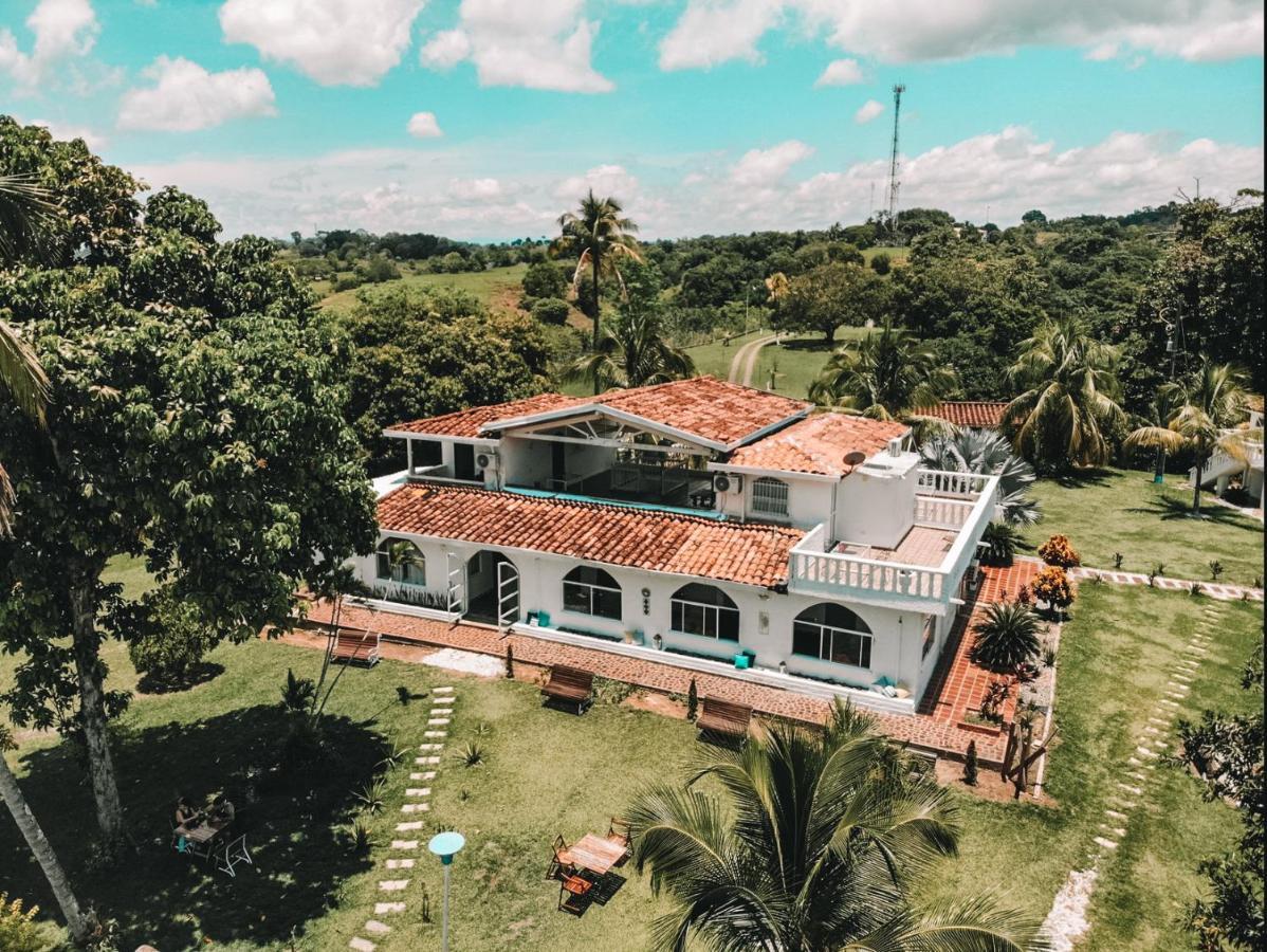 Amaranthus Hotel Doradal Exterior photo